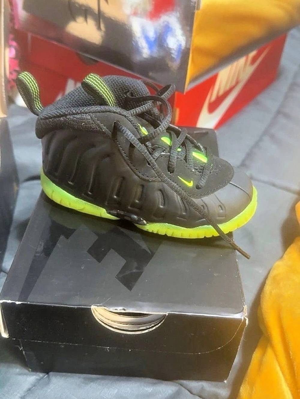 Nike Little Posite One Black Volt & Green Sneakers